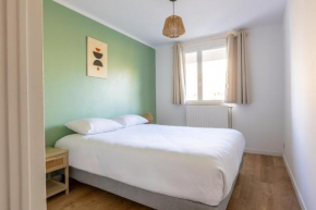 Disponible - Appartement Entier - 10mn T12 - RER D, Paris 33mn, De 1 à 6 personnes, Parking Souterrain Réservé, Centre Commercial, Piscine, Patinoire, Théâtre, Cinéma, Médiathèque